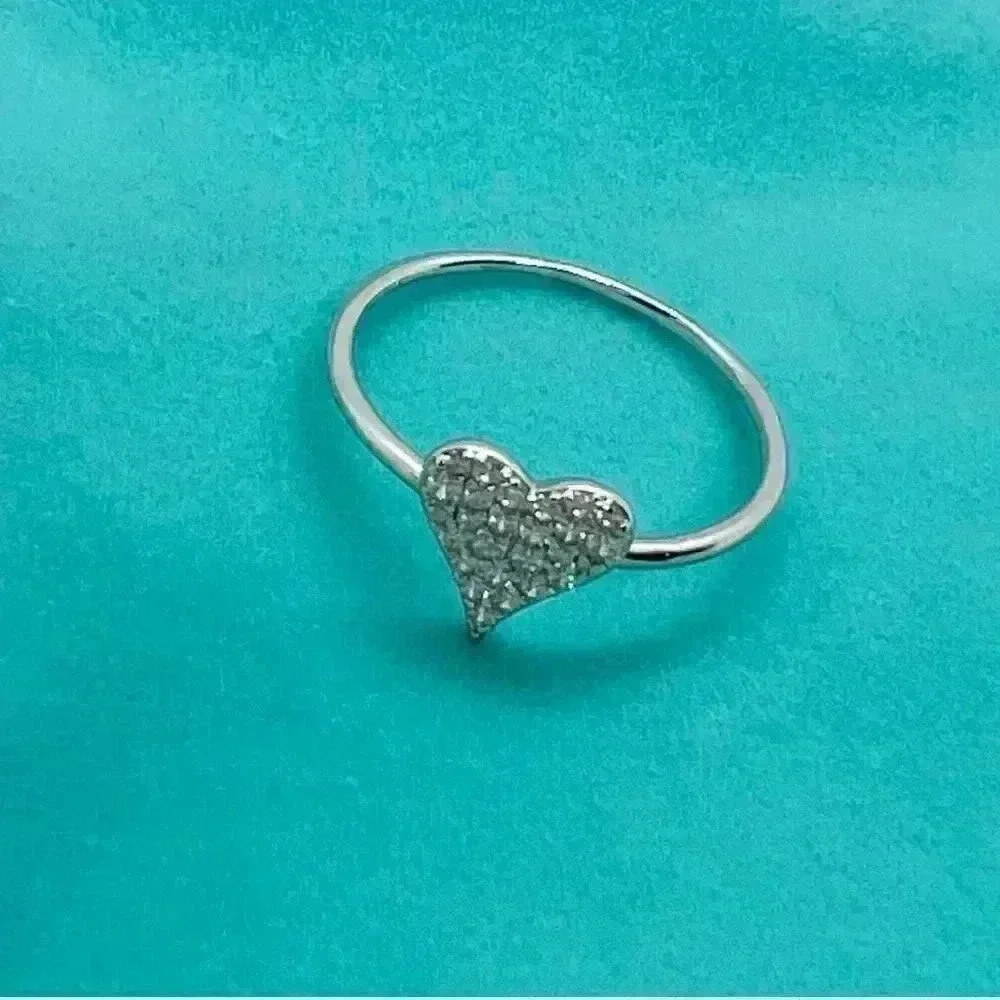 Sterling silver heart ring with cubic zirconia stones